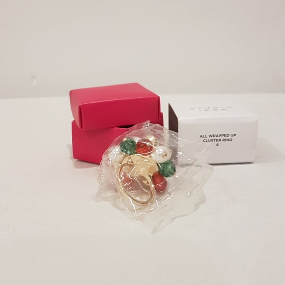 Avon Studio 1886 All Wrapped Up Cluster Ring - Picture 2 of 6